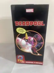 QMX Deadpool x Unicorn Q-Fig Max Elite Diorama Figure Quantum Machanix Marvel NI