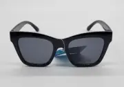 FGX FOSTER GRANT BRAND BLACK OVERSIZED CAT EYE SUNGLASSES 100% UVA & UVB