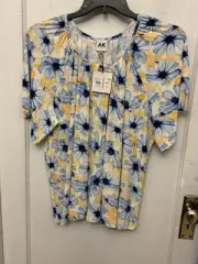 ANNE KLEIN Keyhole Peasant Top Size 2X.