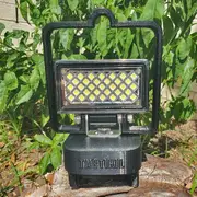 Dewalt 18V LED Cordless Jobsite Work Light with USB - 726 Lumens