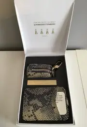 Aimee Kestenberg Magic Wallet & Key Chain Gift Set