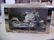 New-Ray BMW R1200C Motorcycle 1:6 Model Die Cast with plastic parts #53453
