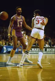 Wilt Chamberlain Of The Los Angeles Lakers 1972 OLD BASKETBALL PHOTO 7
