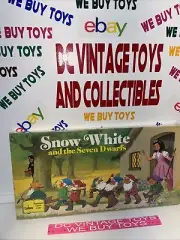 Snow White & The Seven Dwarfs 1977 Cadaco Vintage Board Game NEW SEALED