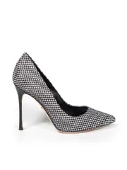 Black Weave Pattern Pointed Heels
