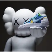 在飛比找蝦皮購物優惠-Kaws x Sacai x Nike Blazer Low