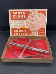 Vintage Santa Claus Figural 8" Metal Cookie Cutter Original Box Christmas Cooky
