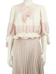 Embroidered Pattern Top