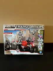 Kre-O Transformers Cycle Chase BRAND NEW 36954 ( Damaged Box )