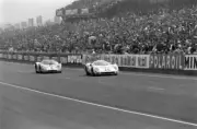 Mario Andretti & Lucien Bianchi Ford GT40 Mk4 Le Mans 1967 Motor Old Photo 64