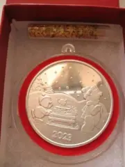 1-OZ..999 SILVER 2023 WINTER CHRISTMAS SLEDDING BEAR, PENGUIN MOUSE COIN + GOLD