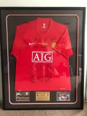 Autographed Manchester United Shirt - Champions League Winners 2008 +COA