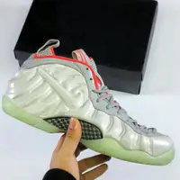 在飛比找蝦皮購物優惠-Nike Air Foamposite Por“珍珠白”NB