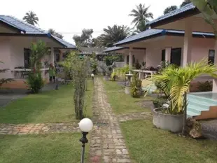 班卡薩庫度假飯店Baan Kuasakul Resort