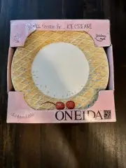 Oneida Ice Cream Desert Plates