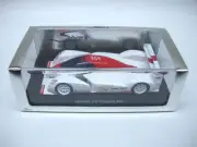 Spark 1/43 Peugeot 908 / Concept Car Paris Salon 2006 Minicar