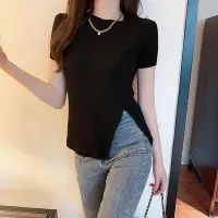 在飛比找Yahoo!奇摩拍賣優惠-貓小姐Rose~D夏裝新款網紅超火修身百搭側開叉黑色短袖T恤