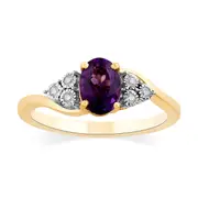 Oval Amethyst Ring with 0.05ct of Diamonds in 9kt Yellow Gold