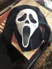 Scary Movie: Ghost Face Mask With Full Black Hood
