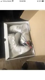 Bern Women’s Snowboarding Boots And Helmet