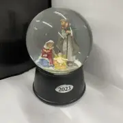 Wondershop Musical 2023 Snow Manger - Plays Away in a Manger