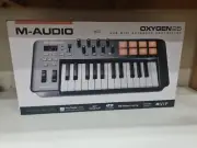 M-AUDIO OXYGEN 25 USB MIDI KEYBOARD CONTROLLER