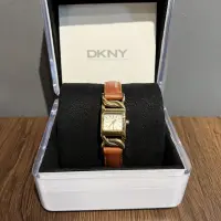 在飛比找蝦皮購物優惠-DKNY 女錶 NY3732 附購證