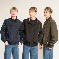 在飛比找momo購物網優惠-【Tommy Hilfiger】現貨 男版 風衣外套 手臂布