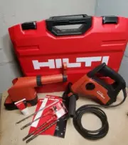Hilti TE 7-C rotary hammer drill with TE DRS-M dust collector + 3 bits - *NEW*