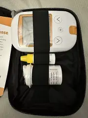 iPet PRO Blood Glucose Monitoring System Designed for Dogs & Cats
