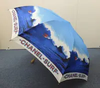 在飛比找Yahoo!奇摩拍賣優惠-稀有CHANEL VINTAGE 衝浪系列摺疊傘雨傘