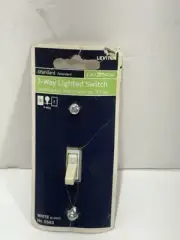 Leviton 3-Way Lighted Switch Standard White 5503