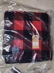Faribault Woolens Mill Co. Cabin Sherpa Throw Blanket Buffalo Plaid