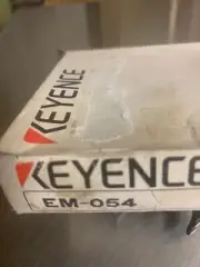 1PC Keyence EM-054 Proximity Sensor Switch EM054 New
