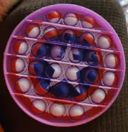 Circle popper fidget toy