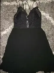 VS PINK strappy crotchet lace dress size Xsmall black