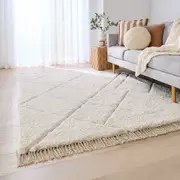 Sophia Rug - White, Large - 235cm x 160cm