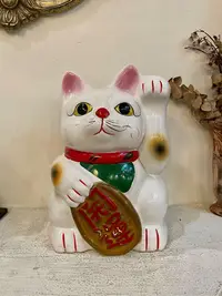 在飛比找Yahoo!奇摩拍賣優惠-古日本陶瓷雙面招財貓儲金桶 存錢桶 電影道具陳列佈置