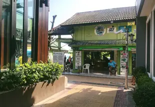 螞蟻之家皮皮客房飯店 - 青年旅舍