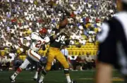 Super Bowl I Green Bay Packers Carroll Dale in action making catch- Old Photo