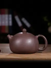 在飛比找Yahoo!奇摩拍賣優惠-大茶壺宜興紫砂壺家用大號球孔茶具名家全純手工大容量家用西施壺