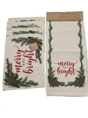Merry and Bright Christmas Holiday Table Runner with 4 Placemats Red and Green