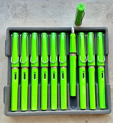 ***DEALER’S LOT*** 10 x LAMY Safari pens, apple green, EF nib, 1st GENERATION!