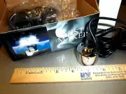 Ultrasonic single head mist maker machine produces mist when placed in water