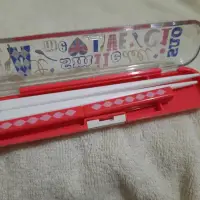 在飛比找蝦皮購物優惠-日本製OSK環保餐具環保折疊收納筷 紅色英倫風字母塗鴉