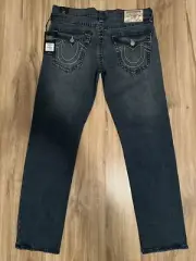 True Religion Geno Big T Flap “Medium Heavenly Wash” 33x32/Blue Relaxed Slim
