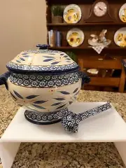 soup tureen-9 1/2 X9 X9