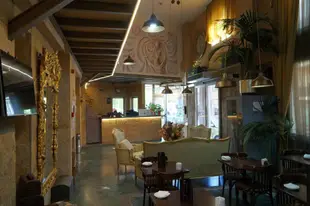 卡巴勒羅伊蘭特飯店Hotel Caballero Errante