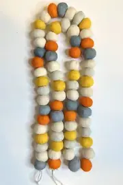 Wool Felt Pom Pom Garland Fall Autumn Decor Balls Multicolor NWT