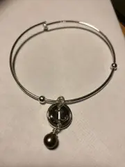 VANTEL PEARLS ANCHOR Bangle Bracelet Black Pearl A258